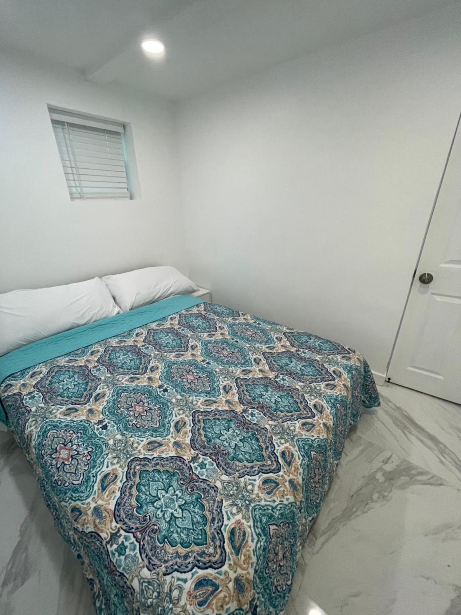 Downtown Ftl Apartments On The River Fort Lauderdale Room photo